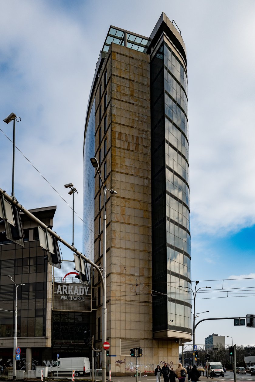 <p>Ostatnie chwile Arkad Wrocławskich</p>