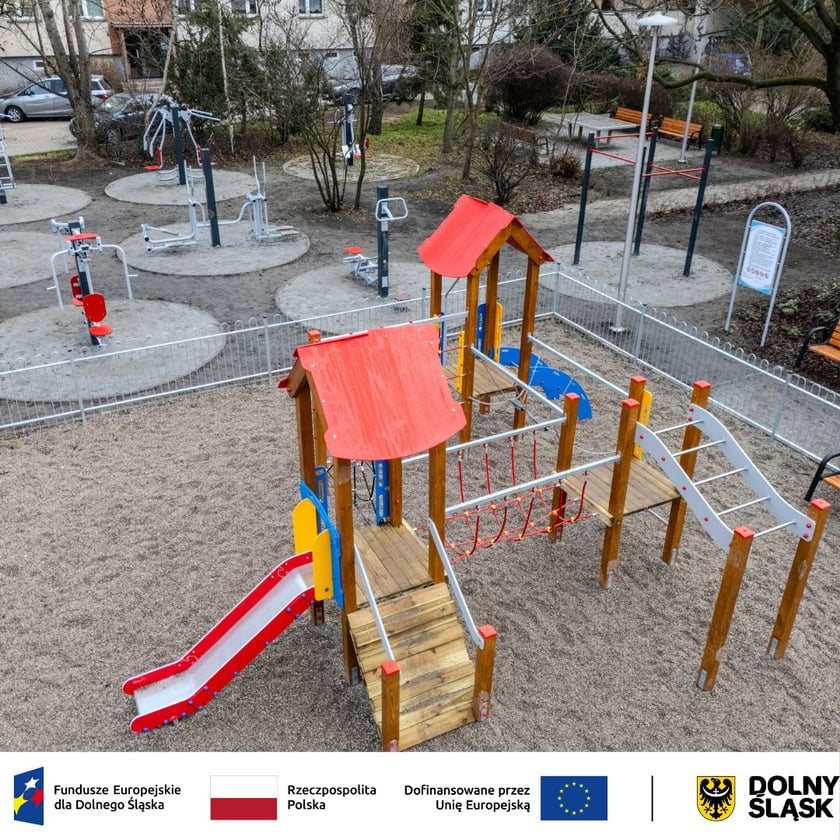 <p>Pierwszy etap remontu podw&oacute;rka przy Kamienniej i Wapiennej</p>