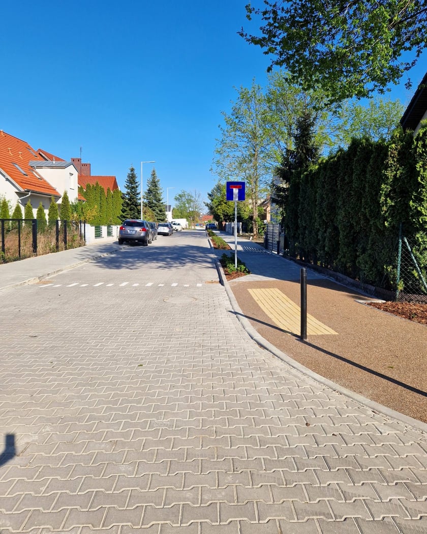 Powiększ obraz: Ulica Hipolita Cegielskiego po przebudowie