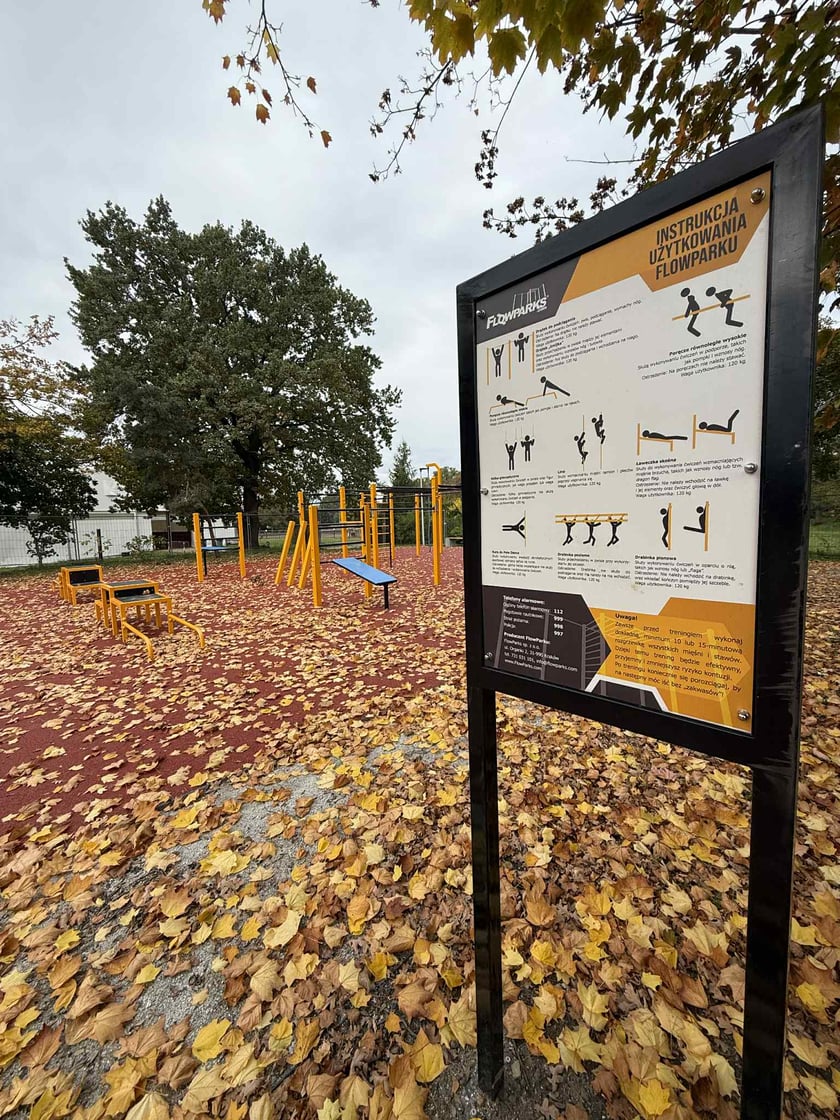 Powiększ obraz: <p>Kończą się prace przy budowie PartyNice na Wrocławskim Torze Wyścigów Konnych</p>