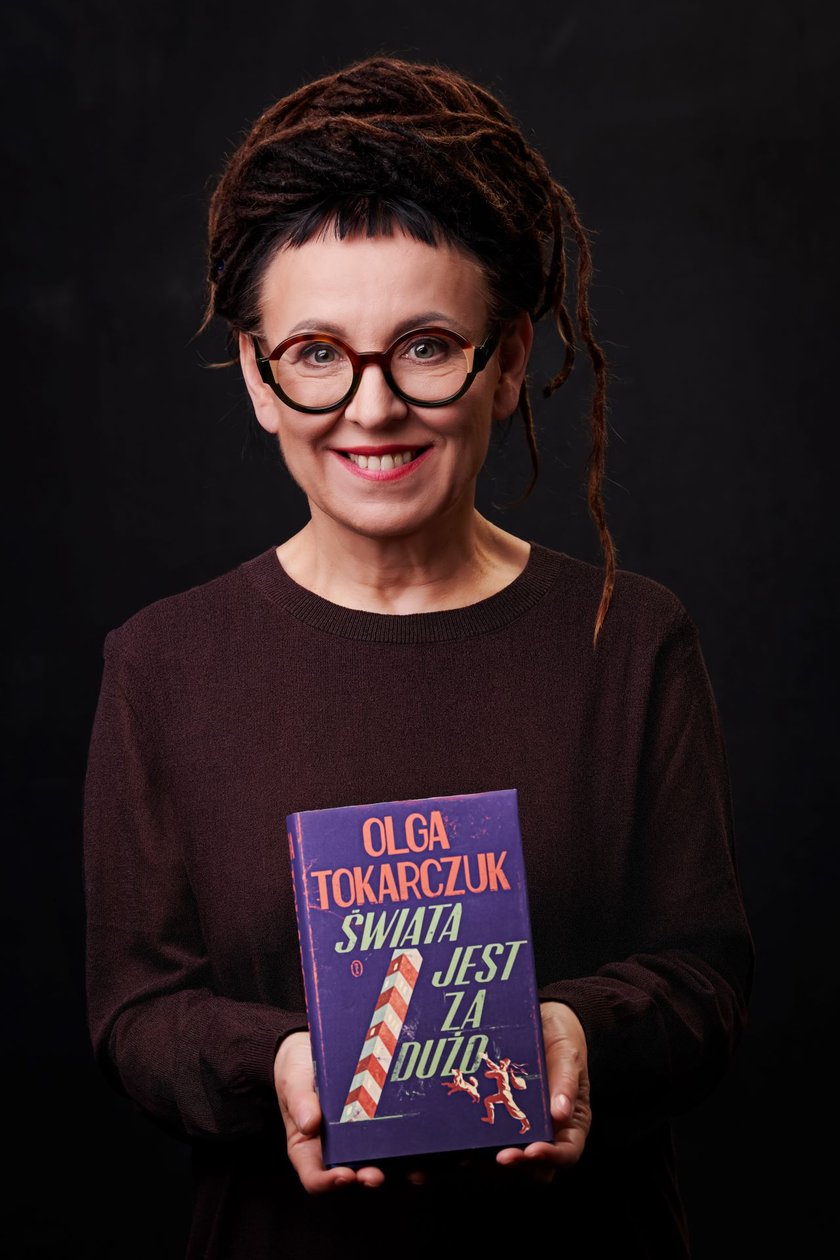 <p>Olga Tokarczuk z nową powieścią &bdquo;Świata jest za dużo&rdquo;</p>