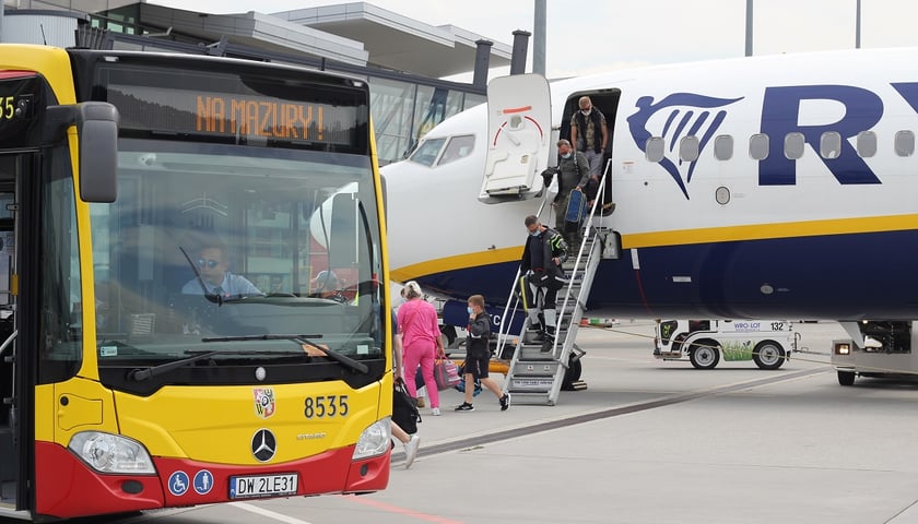 Wrocław bliżej Warmii i Mazur. Przystanek „Port Lotniczy” życzy wysokich lotów