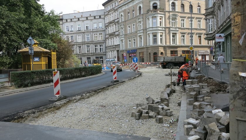 Końcówka prac na Trzebnickiej [ZDJĘCIA]