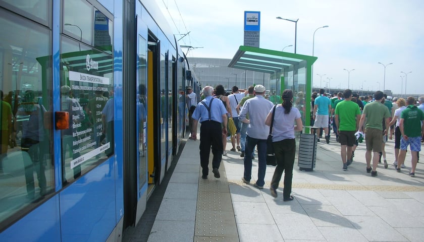 10 listopada: Tramwaje na mecz Śląska