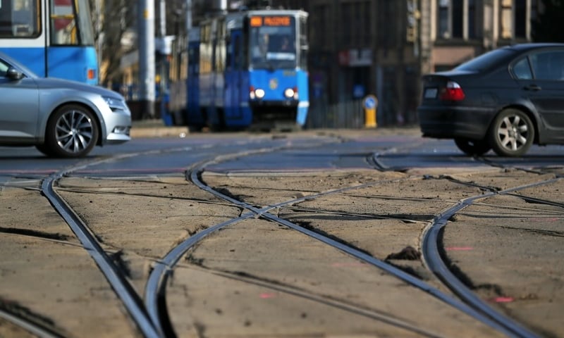1 maja 2021 – wymiana rozjazdów tramwajowych na ul. Piotra Skargi