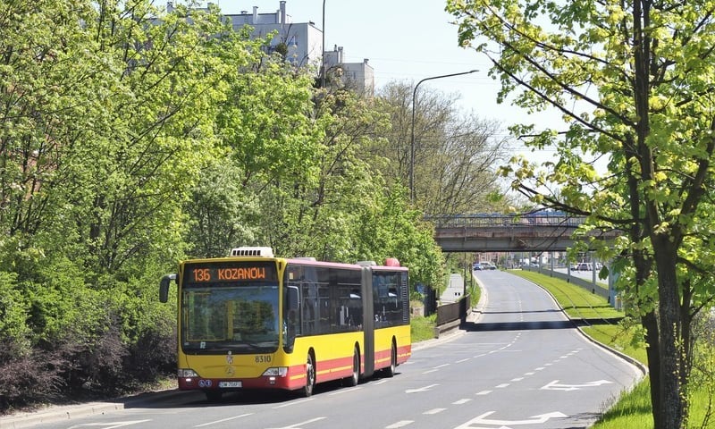 25 września – więcej kursów i przedłużenie trasy przejazdu linii 111