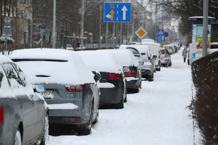 Klimatolog ocenia: Mrozy i nagłe opady śniegu to efekt rozchwiania klimatu