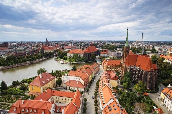 Kręcą Wrocław – „Okrąglak” i bulwary nad Odrą w teledysku C-BooL