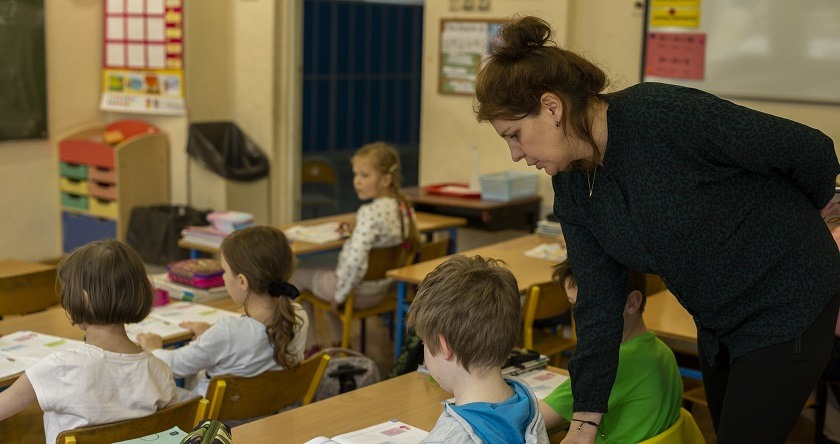 Dyrektorzy placówek szukają nauczycieli