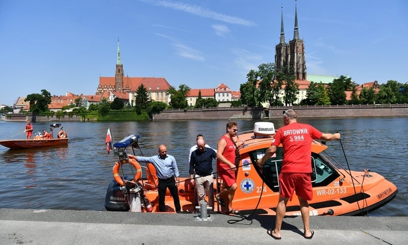 Prezydent Wrocławia: Odpoczywajmy bezpiecznie nad Odrą