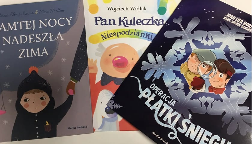 Na zdjęciu książki Media Rodzina, które można wygrać w konkursie wroclaw.pl