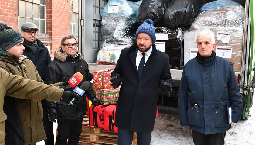 Na zdjęciu uczestnicy akcji pomocy dla Ukrainy