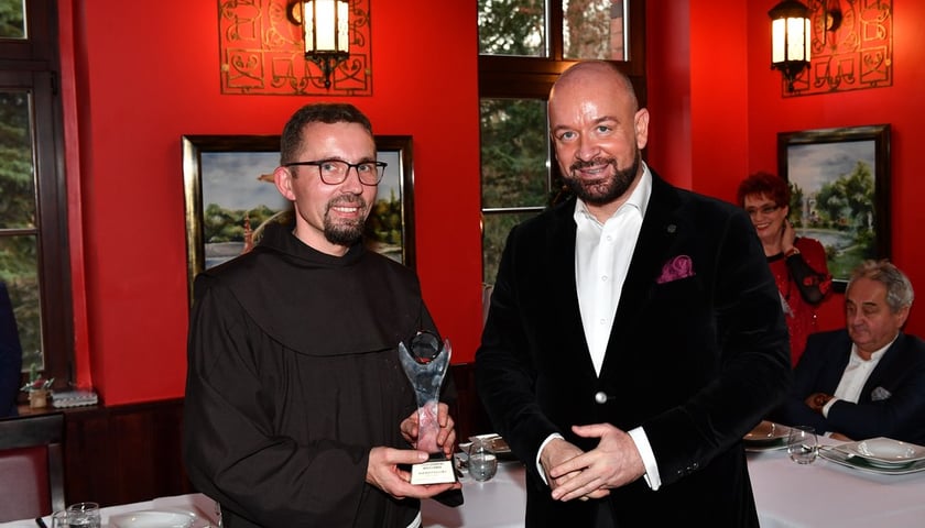 Fundacja, kierowana przez brata Rafała, zapewniła także tymczasowe schronienie ukraińskim rodzinom, które musiały uciekać ze swojego kraju