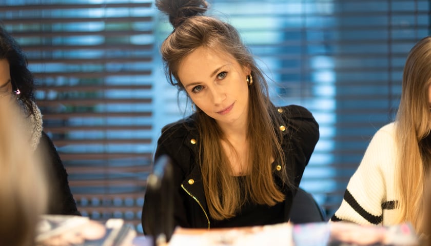 Gosia Konieczna, twórczyni Wycinków w termosie
