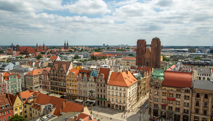 Na zdjęciu widać panoramę Wrocławia 