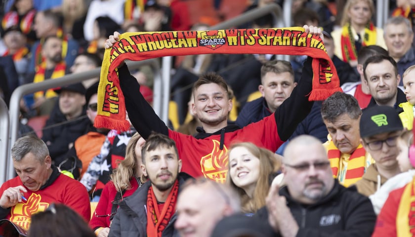 Kibice Betardu Sparty Wrocław na Stadionie Olimpijskim