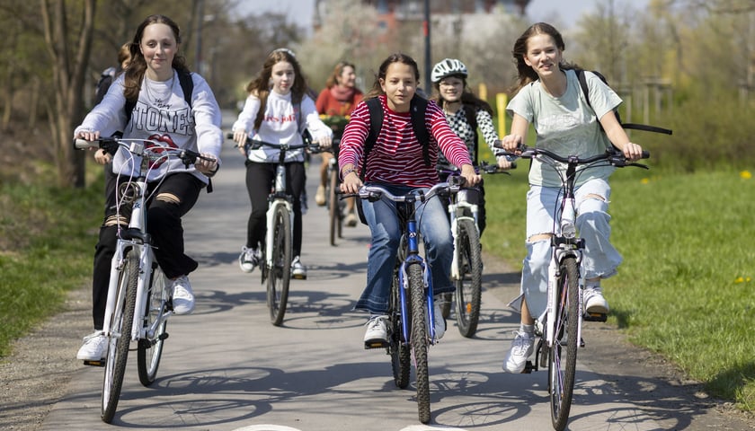 Rowerzystki na Promenadzie Krzyckiej