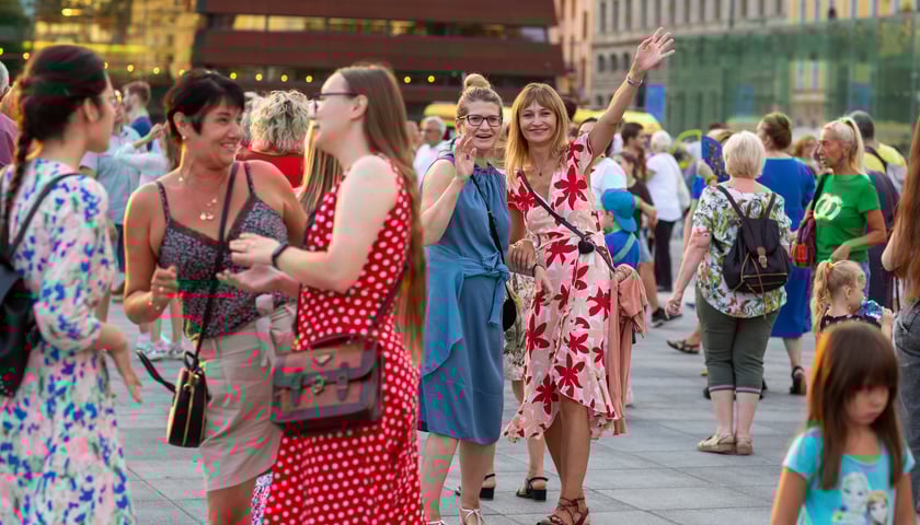 Potańcówka na placu Wolności