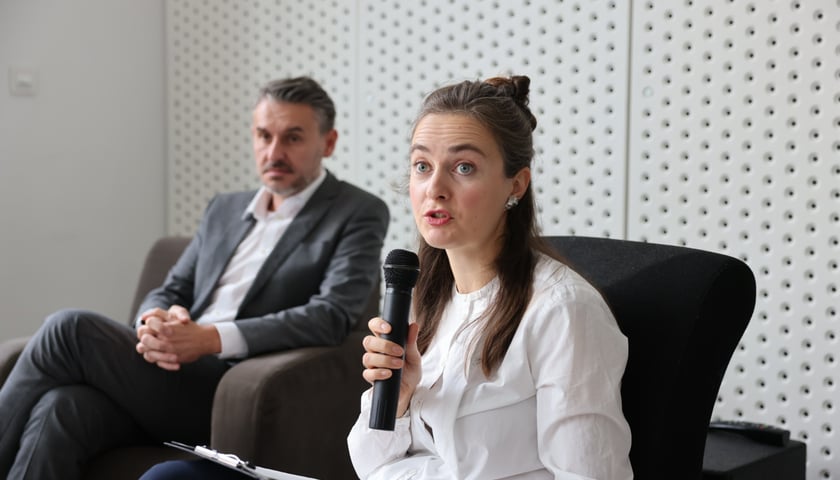 Dominika Kawalerowicz, dyrektorka Wrocławskiego Instytutu Kultury oraz Bartłomiej Ciążyński, wiceprezydent Wrocławia