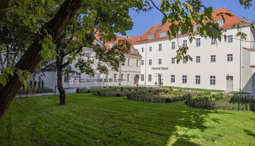 Hotel Herbal przy ul. Włodkowica, czyli przebudowany klasztor franciszkanów