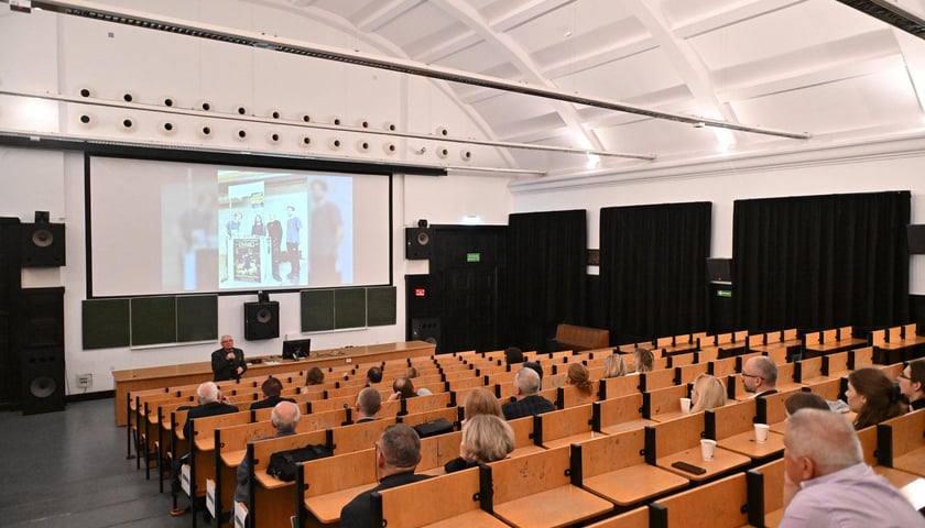 <p>Sala kinowa DKF Politechniki Wrocławskiej</p>