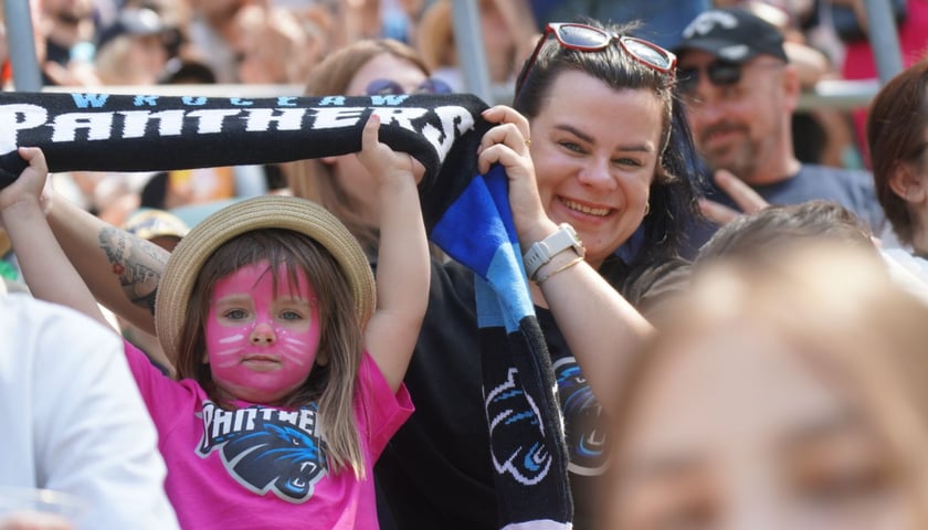 Mecz Panthers Wrocław - Berlin Thunder na Tarczyński Arenie i kibice - 26 maja
