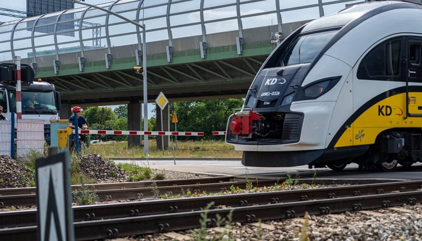 Pociąg Kolei Dolnośląskich