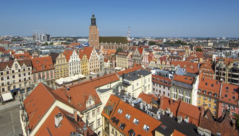Na zdjęciu panorama wrocławskiego Rynku (zdjęcie ilustracyjne)