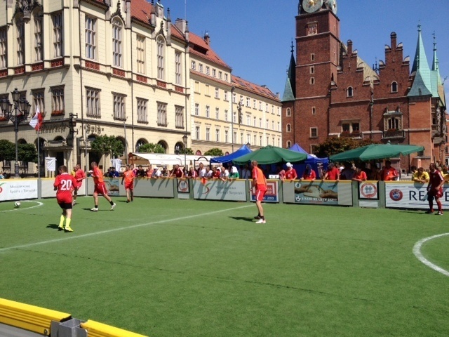 13-14 lipca Międzynarodowy Turniej w Piłce Nożnej Ulicznej Bezdomnych we Wrocławiu