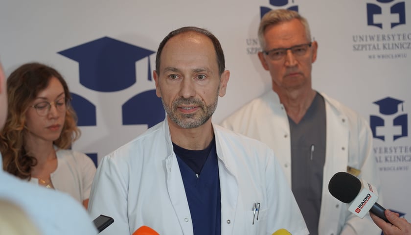 <p>prof. Piotr Kubler</p>