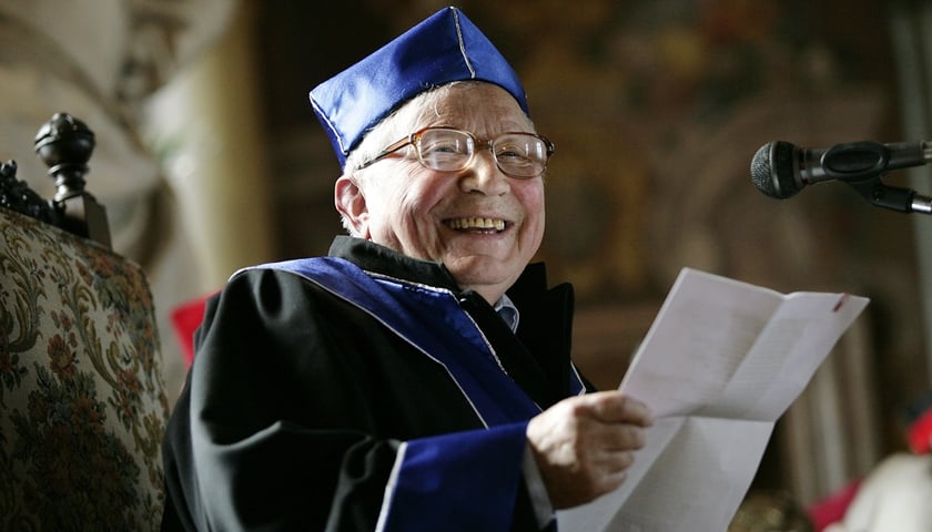 Tadeusz Różewicz obchodzi 92. urodziny