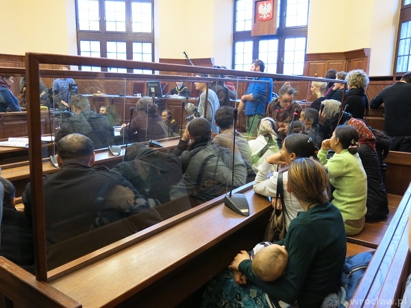 Miasto chce, by Romowie opuścili koczowisko