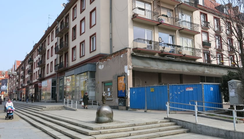 Ruszył remont Baru Barbara