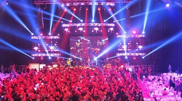 Pieniądze z balu pomagają chorym dzieciom