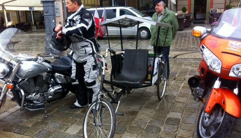 Pojazdy przyszłości wyruszyły w rajd!