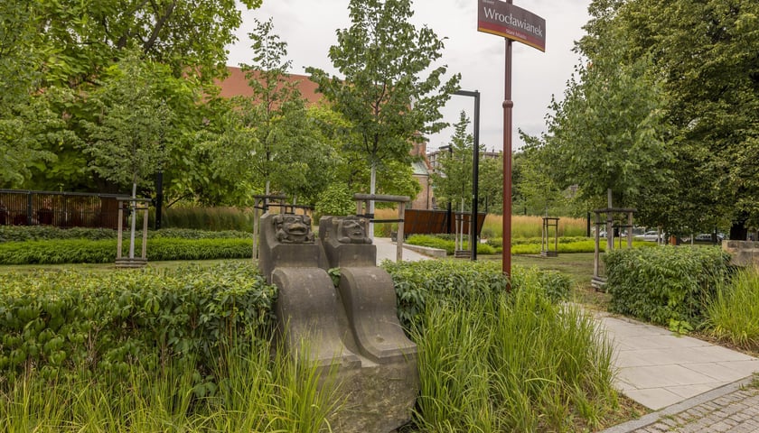 <p>Skwer Wrocławianek</p>