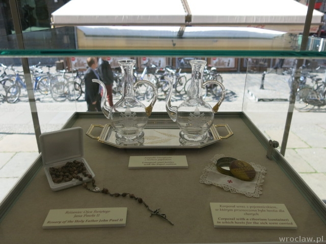 Pamiątki papieża we Wrocławiu