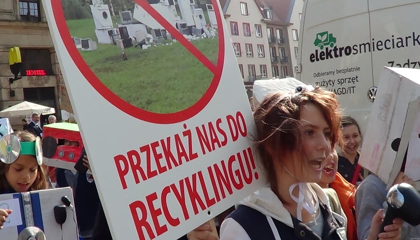 Rozpoczęły się Wrocławskie Dni Elektrorecyklingu  [WIDEO]