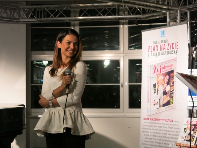 Anna Lewandowska promuje zdrowie i aktywność