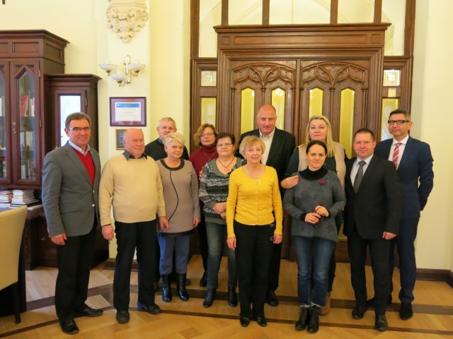 Podwyżki dla nauczycieli