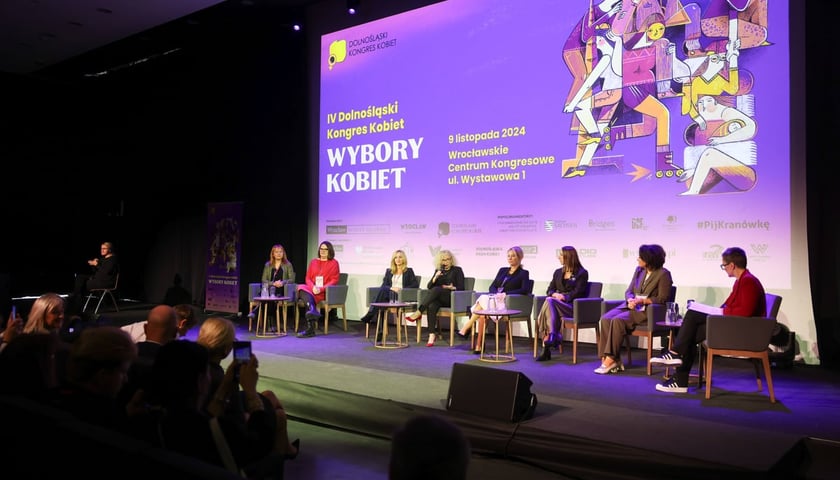 Uczestniczki Dolnośląskiego Kongresu Kobiet 2024 we Wrocławiu