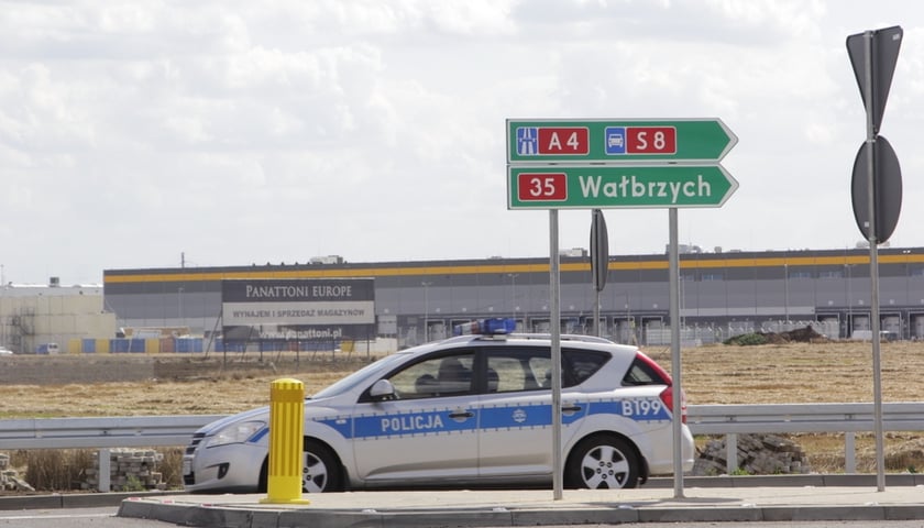 Otworzyli rondo w Bielanach Wrocławskich