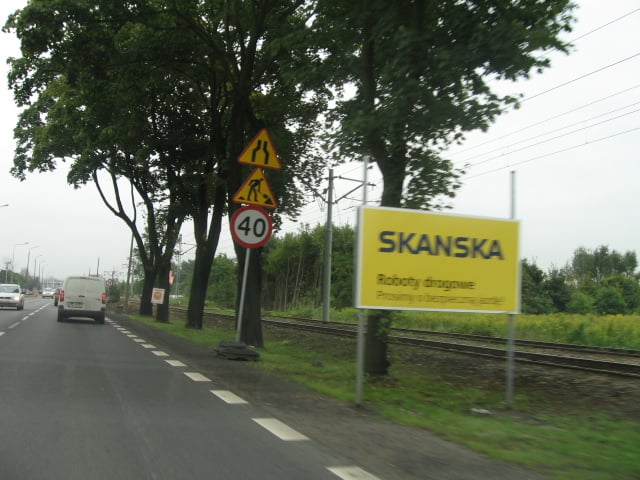 Prace na nowym skrzyżowaniu na Kosmonautów [ZDJĘCIA]