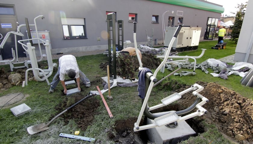 Punkt medyczny i siłownia dla kierowców tirów [ZDJĘCIA]