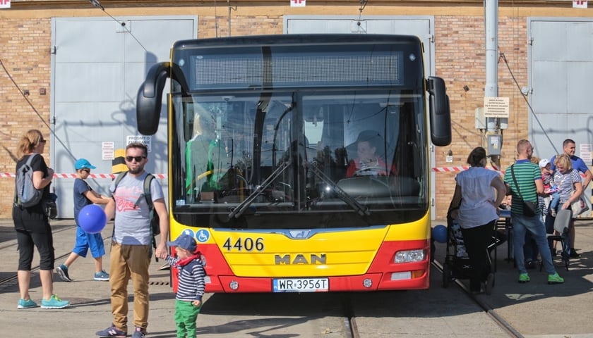 Dzień otwarty MPK – święto komunikacji [WIDEO, ZDJĘCIA]
