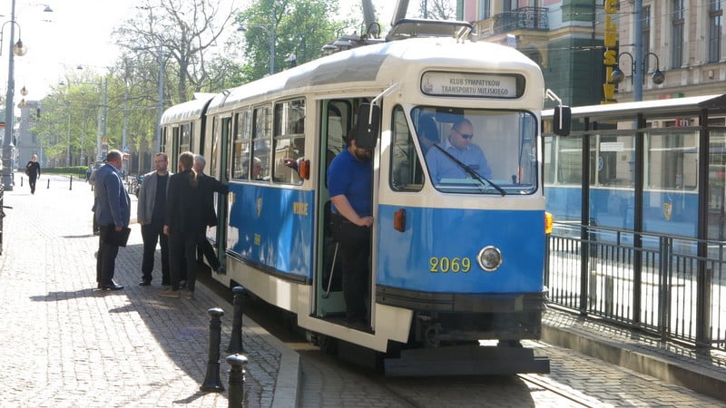 Kultowy wrocławski tramwaj wraca na tory [ZDJĘCIA, WIDEO]