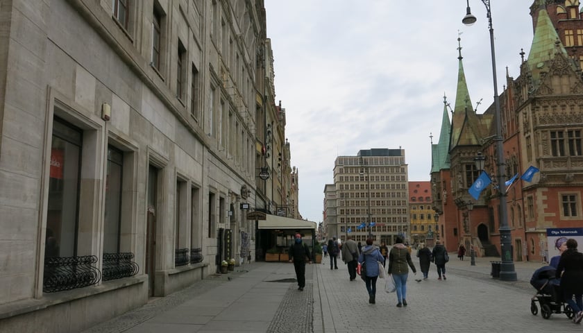 Listopad 2019 r., remont kamienicy Rynek 27/28, fot. Jarek Ratajczak