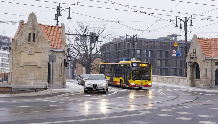 Mosty Pomorskie oddane do użytku dla pieszych i kierowców po trzyletnim remoncie