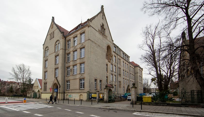 Szkoła przy ul. Dawida we Wrocławiu