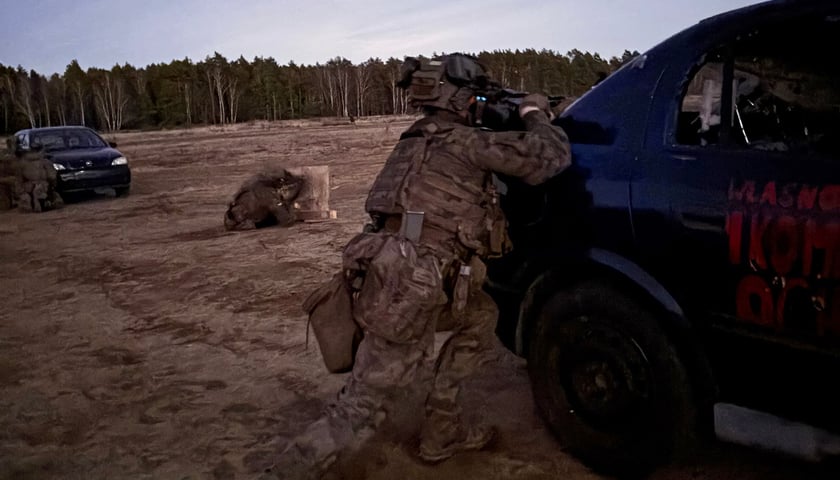 Szkolenie ogniowe żołnierzy 1. Kompanii Ochrony Komendy Obsługi Lotniska Wrocław